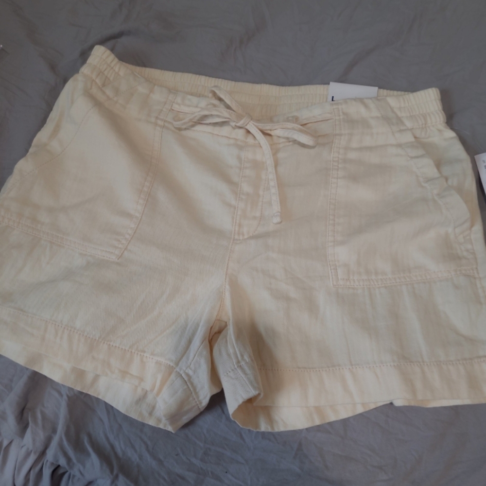 NWT Old Navy Women's SZ LG. BEIGE PULLON   ‎ cotton shorts w/pockets tie casual